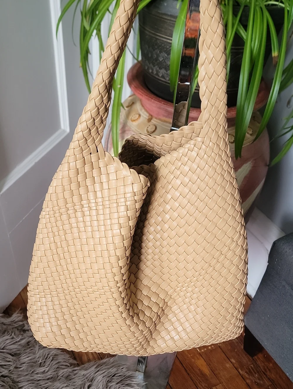 PETITE SIMONE HANDBAG